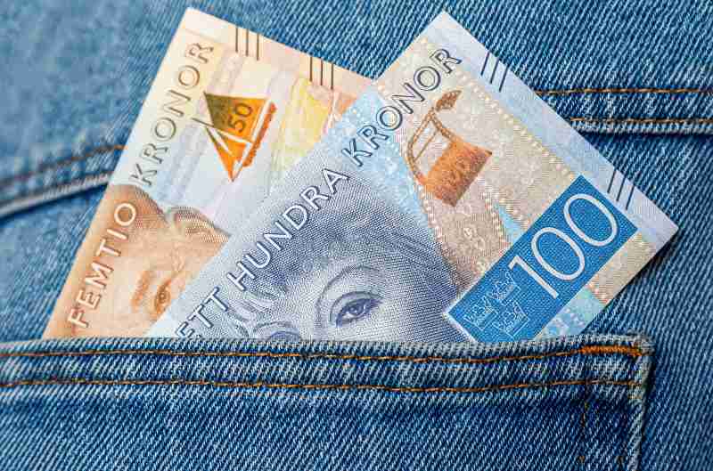 A Tale Of Two Krone(a)s